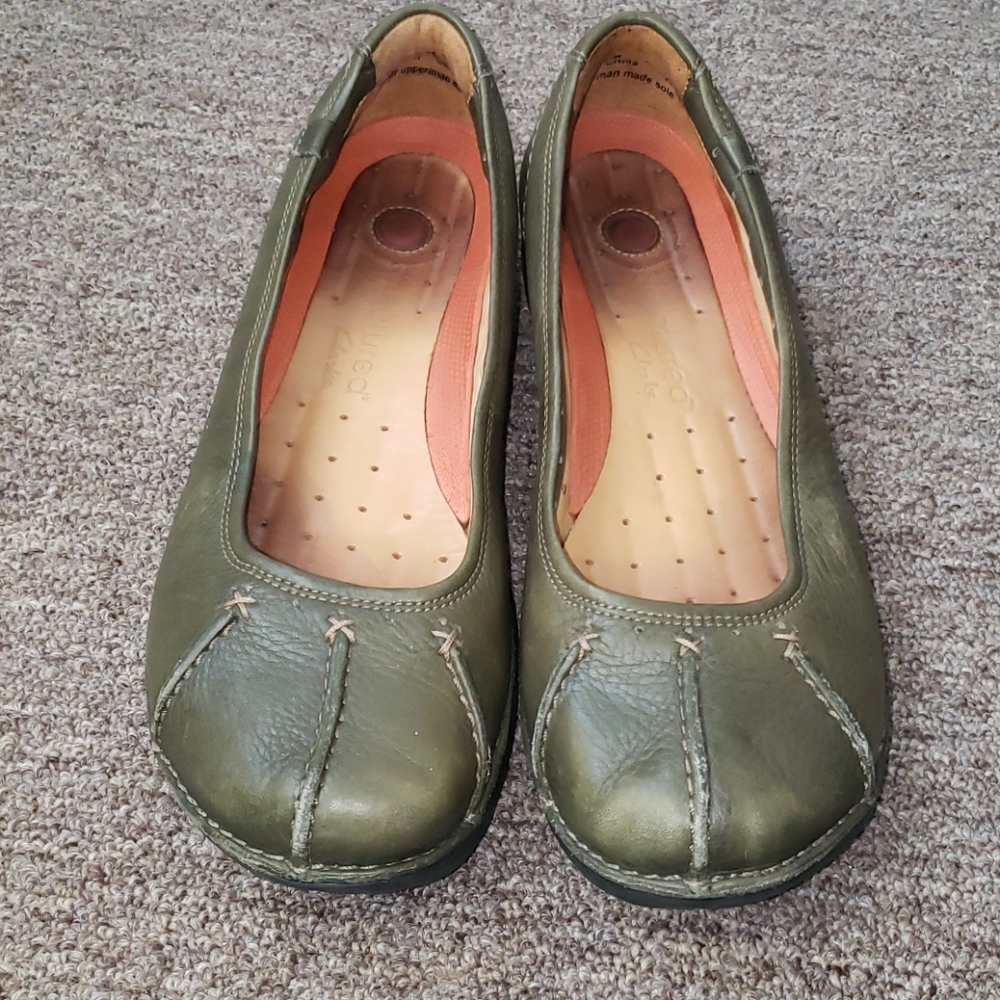 🌹🥀Women's Clarcks Shoes size 7M🥀🌹
